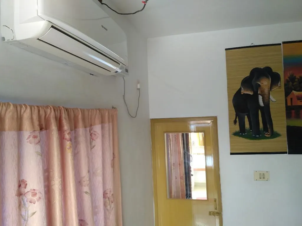 Kaithakuzhi Home Stay バルカラ